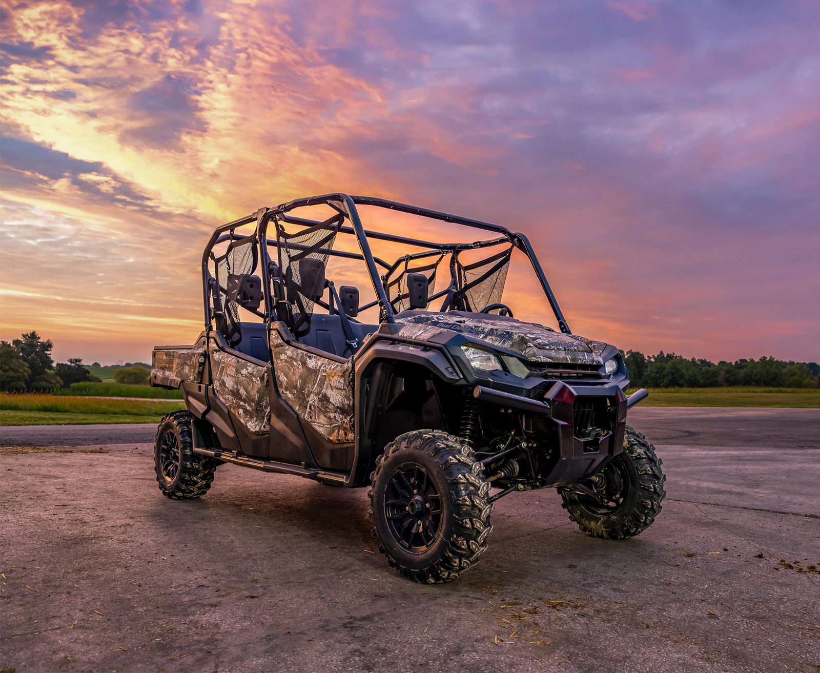 2023 Honda Pioneer 1000-6 - Image 3