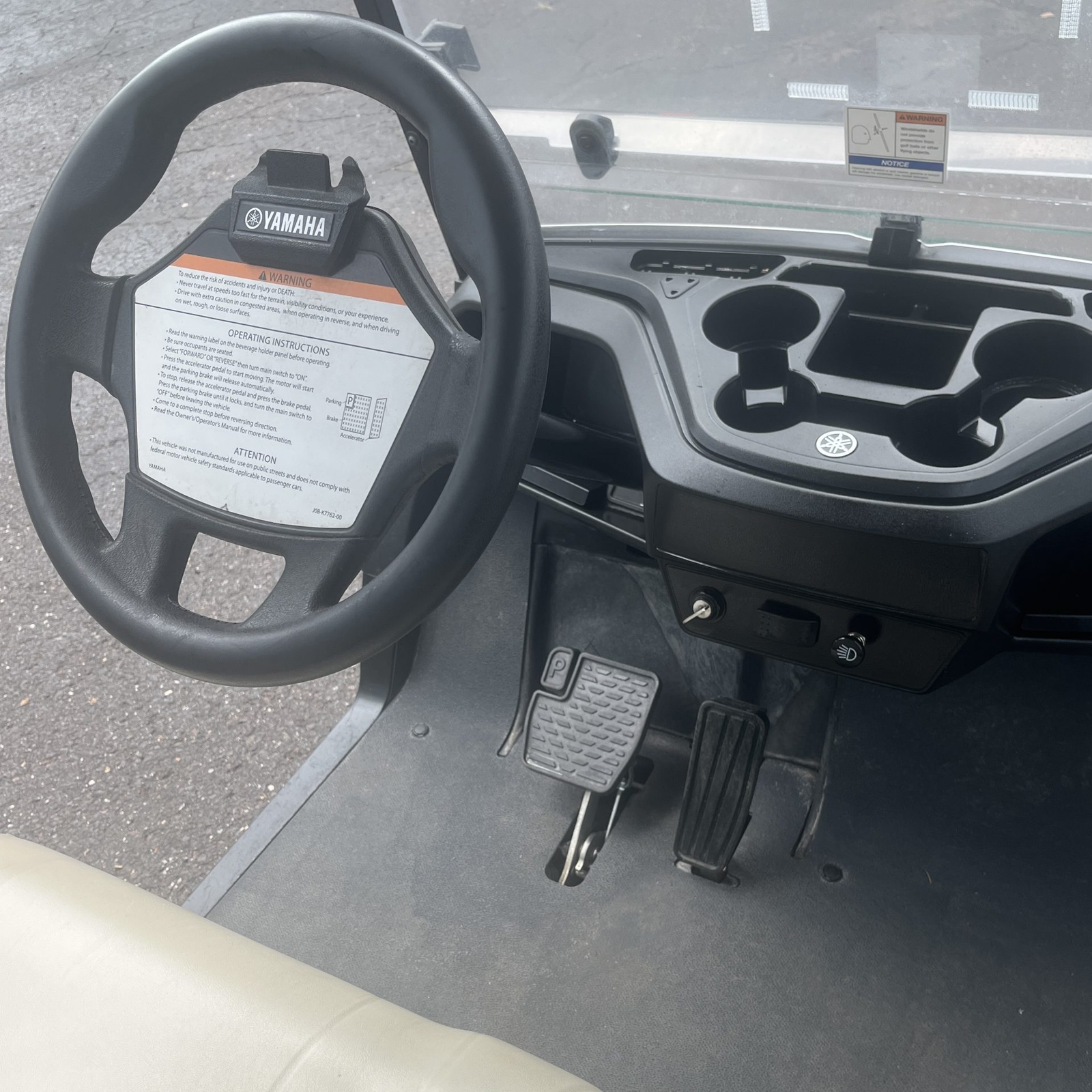 2017 Yamaha Drive2 – 4 Passenger Electric Golf Cart - Image 2