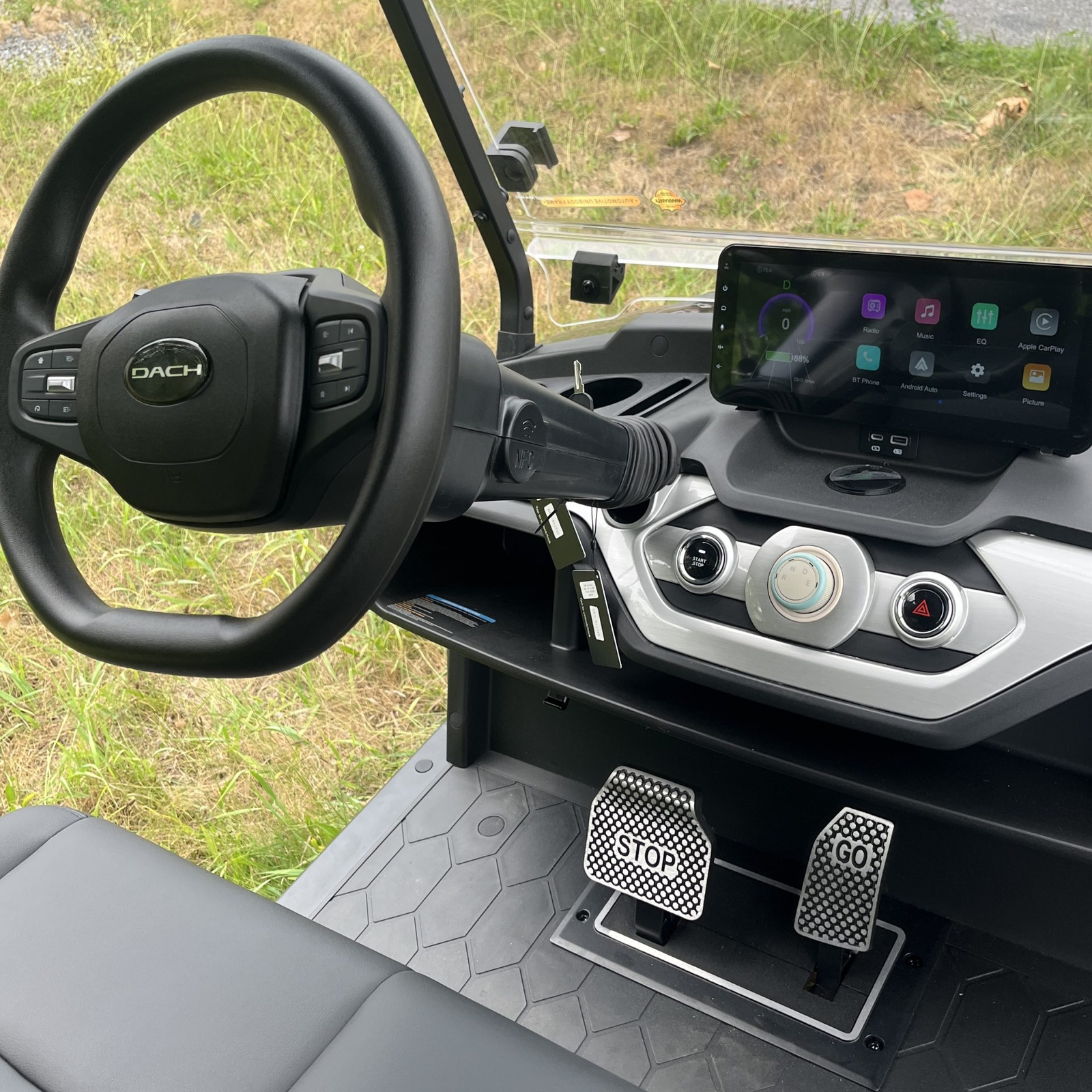 2026 Dach Apollo Elite – 4 Passenger Lithium-Ion Golf Cart - Image 3