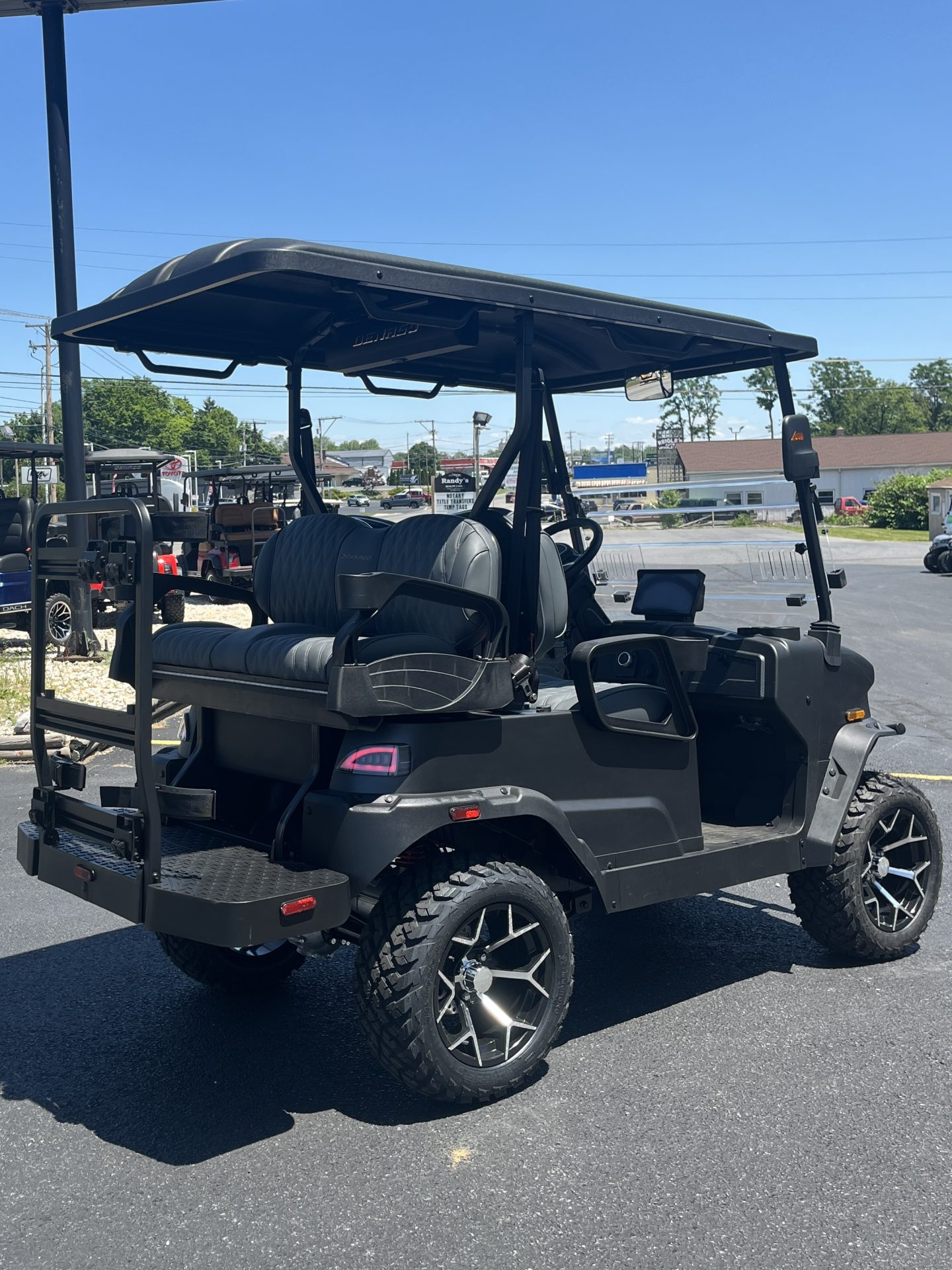 2026 Denago EV Nomad XL – 4 Passenger Lithium-Ion Golf Cart