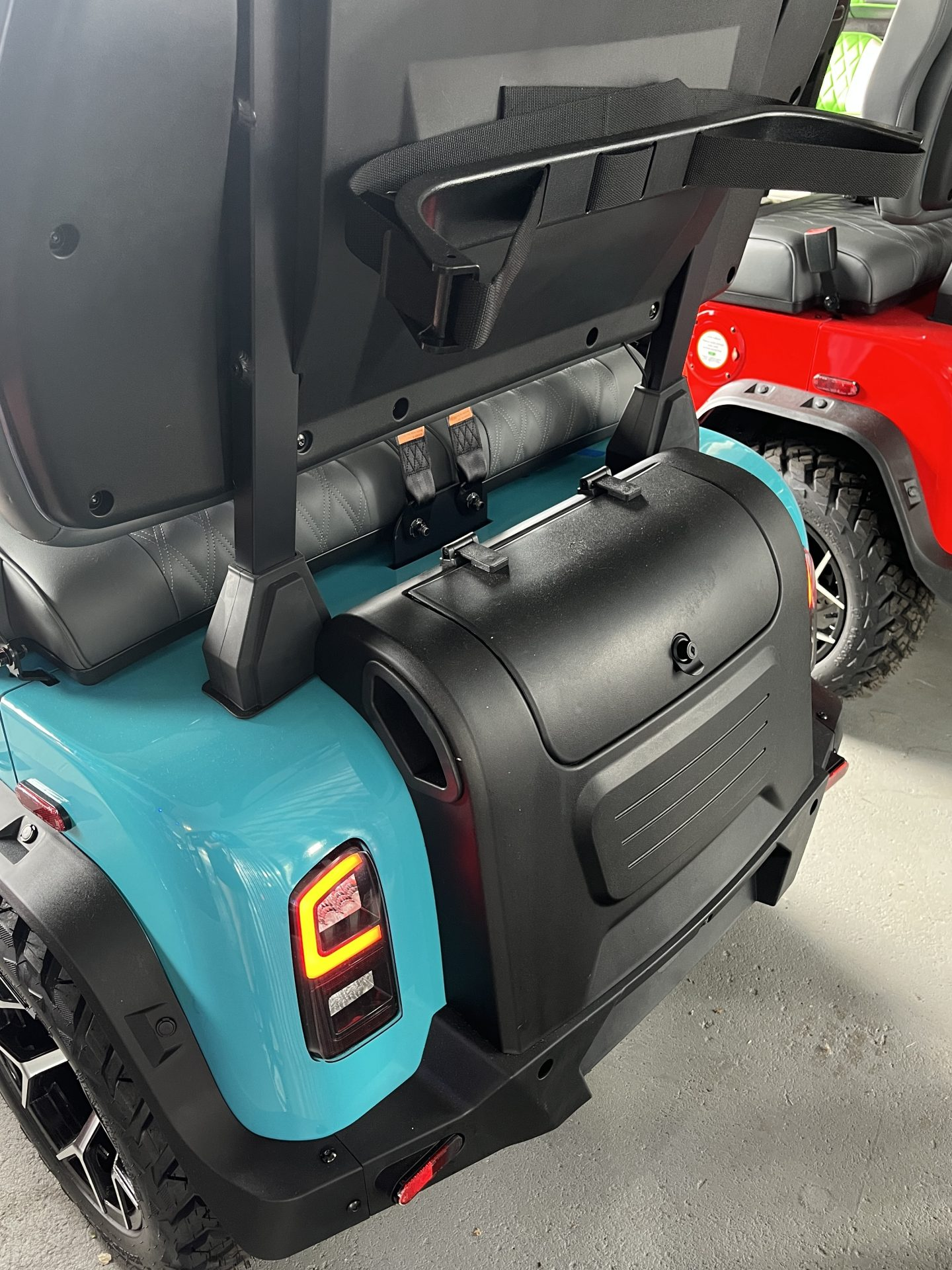 2026 Denago EV Nomad XL – 4 Passenger Electric Golf Cart - Image 3