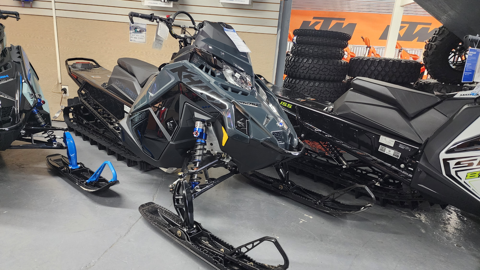 2026 Polaris 850 RMK Khaos 155